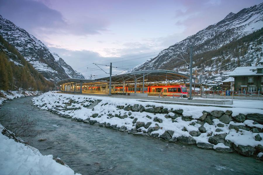 Zug nach Zermatt